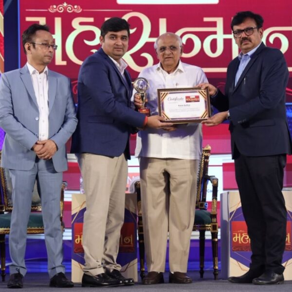 Entrepreneur Karan Bothara Honoured with Mahasanman Award by Gujarat Chief Minister