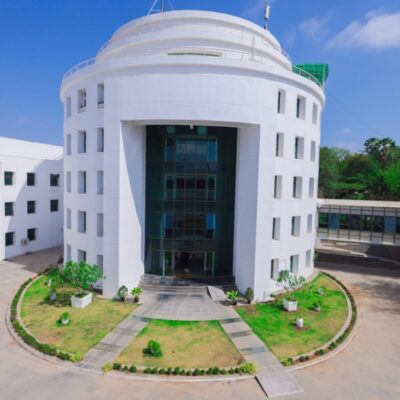 WWI’s School of Fashion & Costume Design Collaborates with Maharashtra Chamber of Commerce, Industry & Agriculture (MACCIA) to Celebrate National Handloom Day